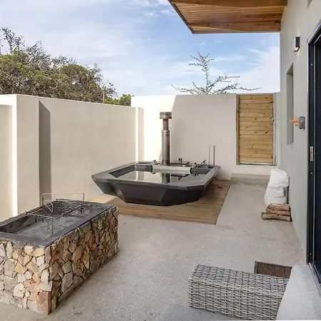 Mountain And Sea Cottage Hermanus Exterior photo